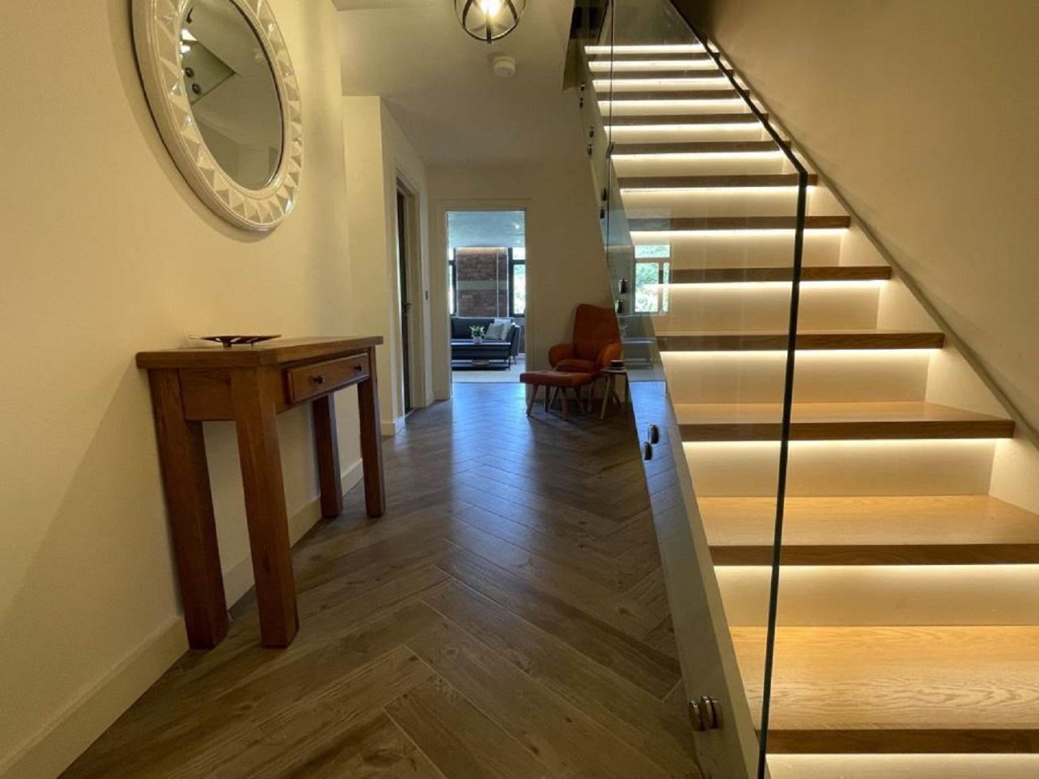 5-Bedroom Luxury Duplex Penthouse برادفورد المظهر الخارجي الصورة